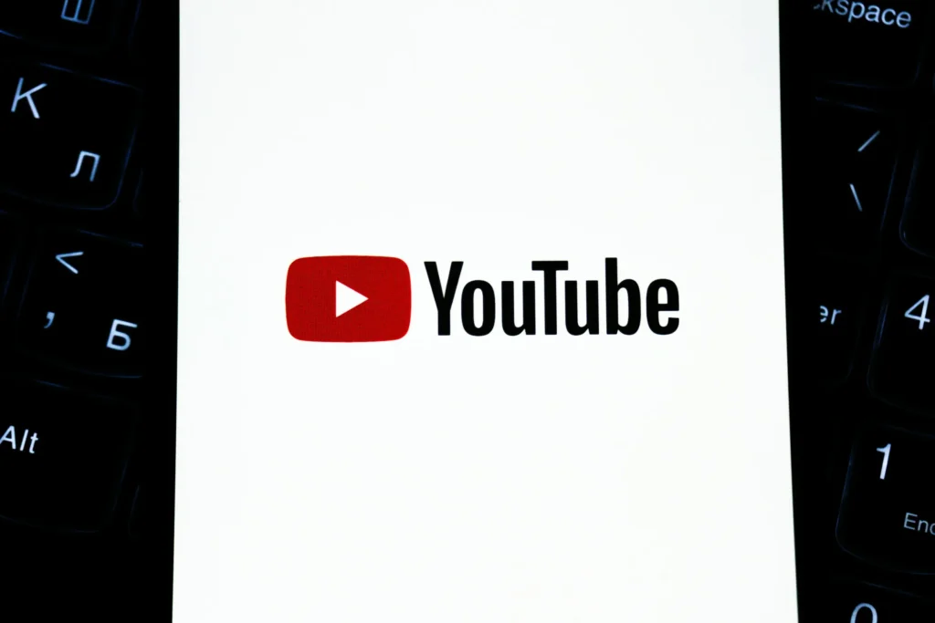 YouTubeのロゴ